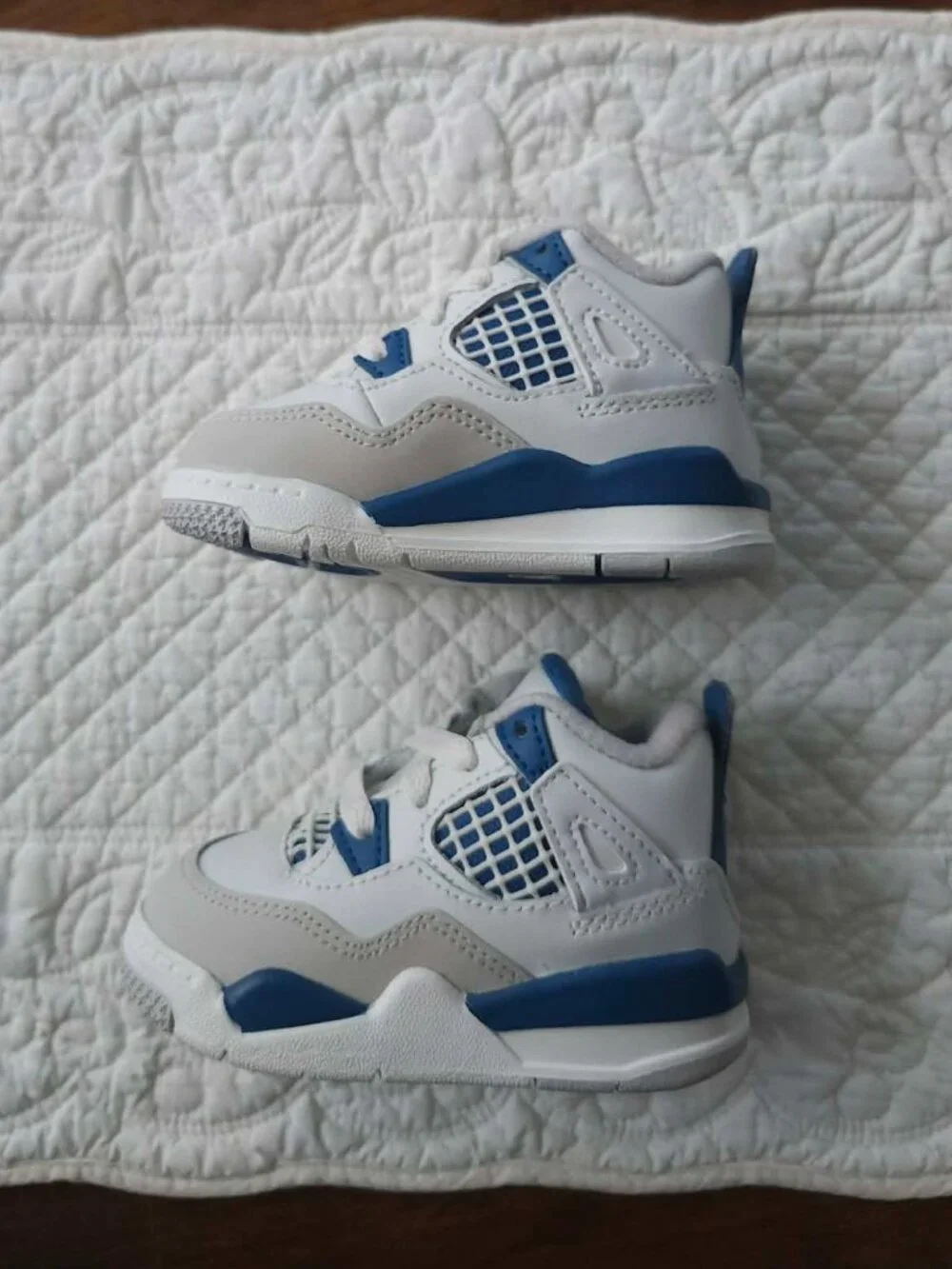 Baby Jordan 4 Retro Military Blue White Toddler Size 4C - Picture 5 of 8